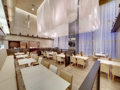 Metropolitan 4* Akita